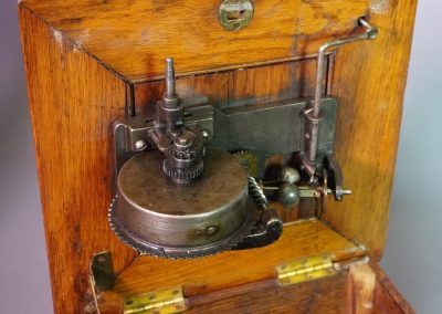 1909 His Masters Voice HMV Junior Monarch Gramophone - 98c6db88 050b 43aa b9ea 39a45e521113